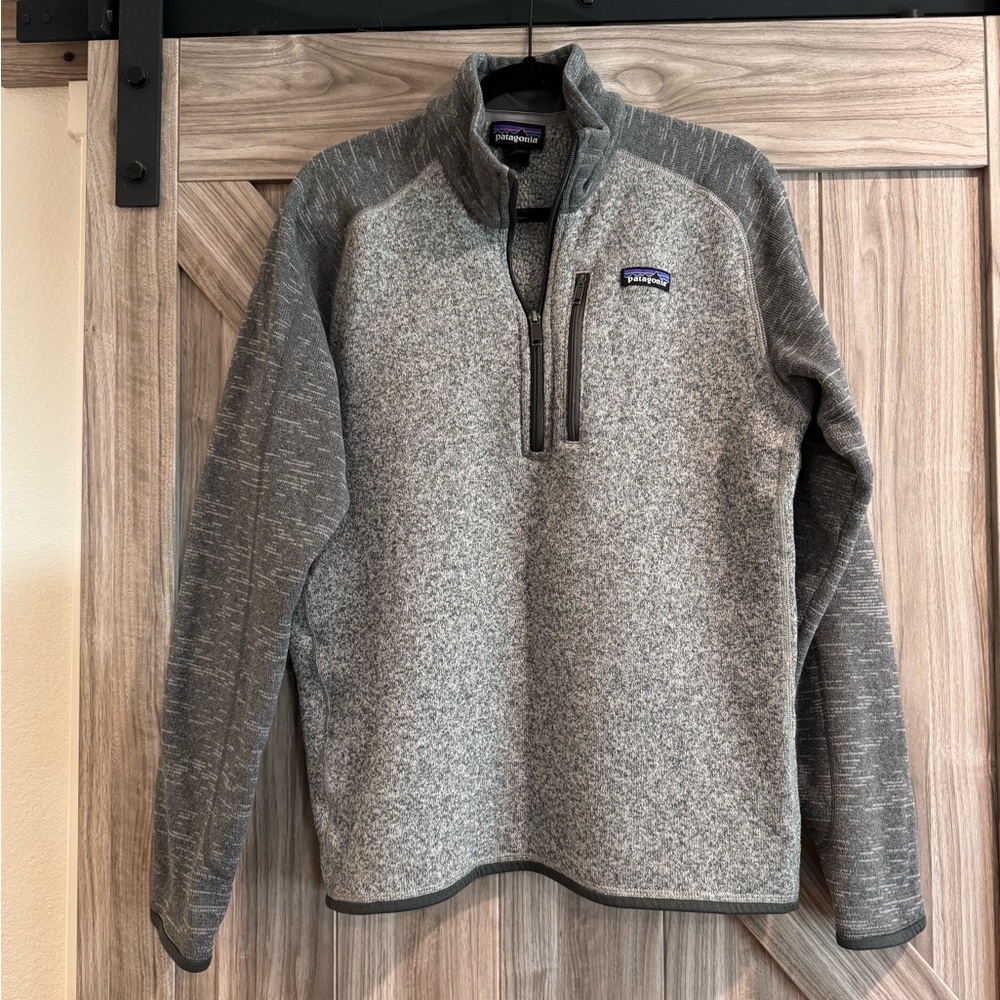 Patagonia Men's Zip-Up Sweater in Heather Gray